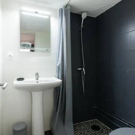 Apartment - Parfait Pour Deux, A Proximite