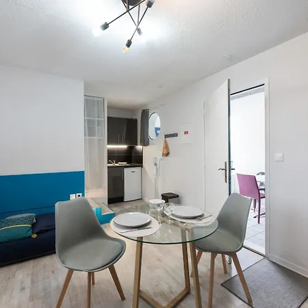 - Parfait Pour Deux, A Proximite Apartment *